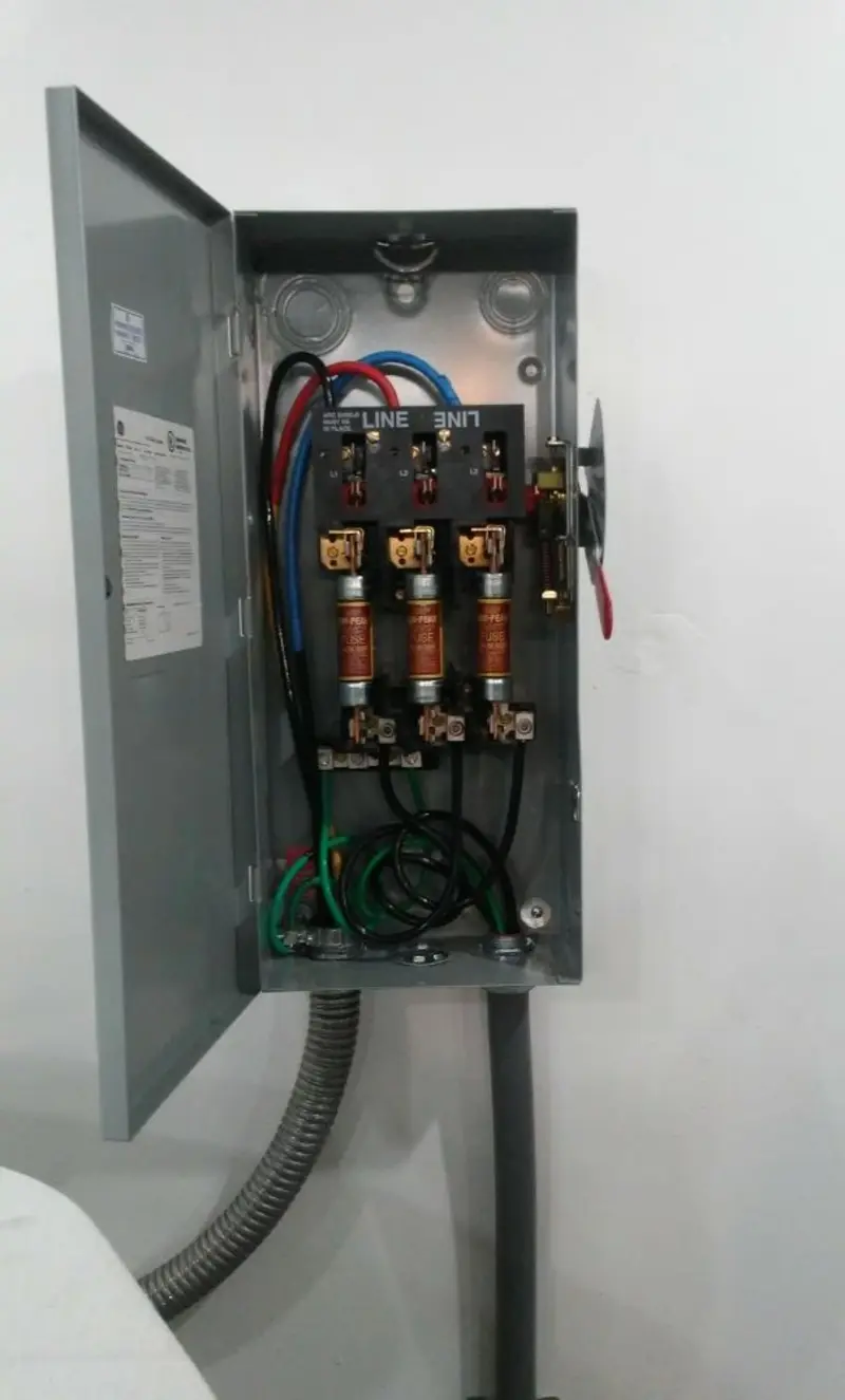 Three-phase disconnect switch installed for Electrical Wiring & Rewiring in Staples
